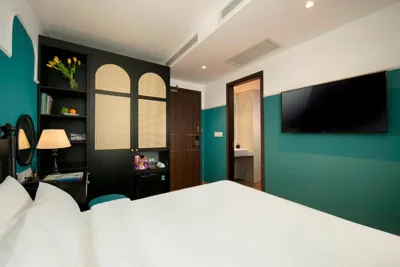 Deluxe Queen Room — Hotel De Rond